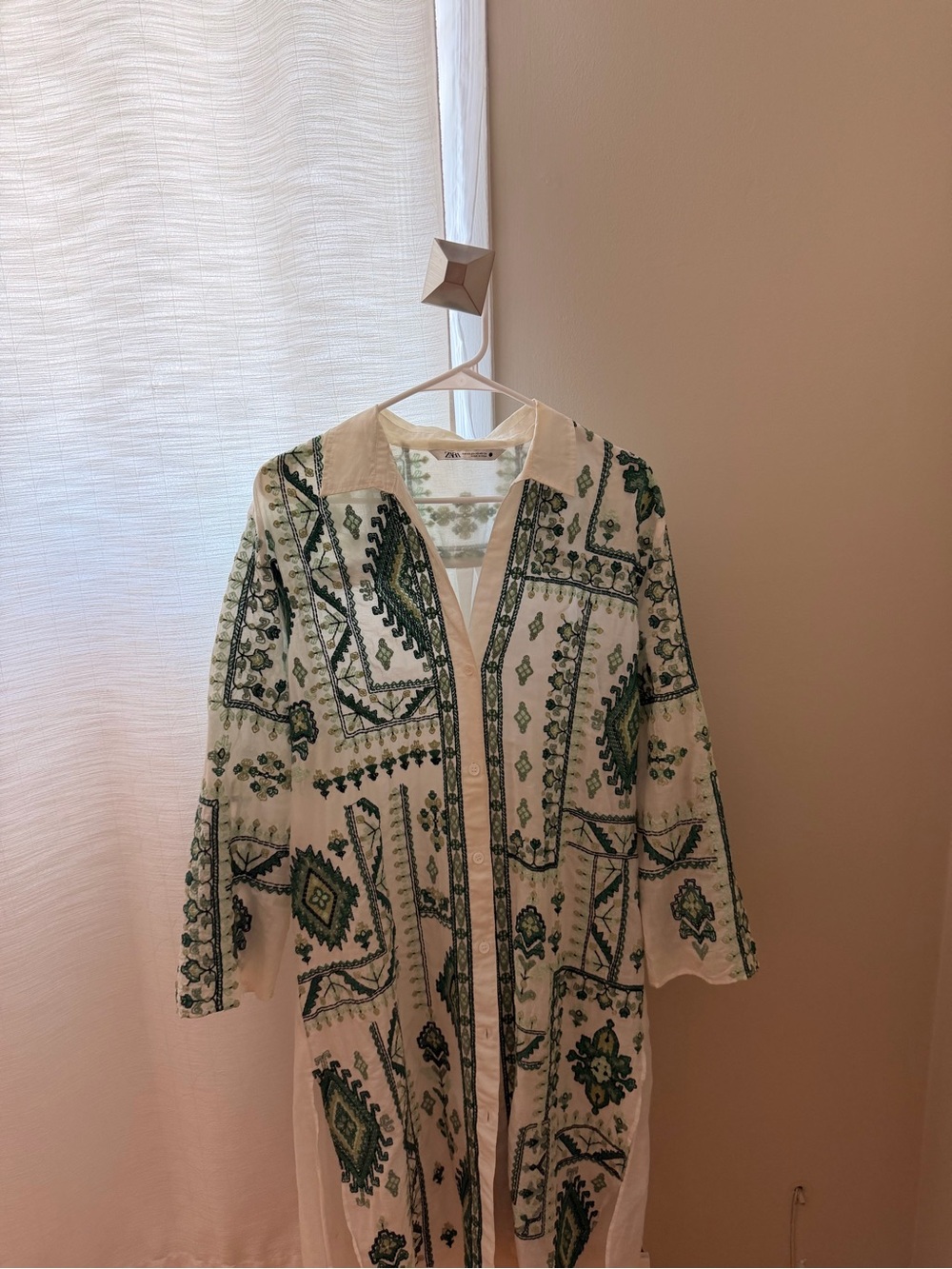ZARA - White Tunic with Green Embroidered Pattern